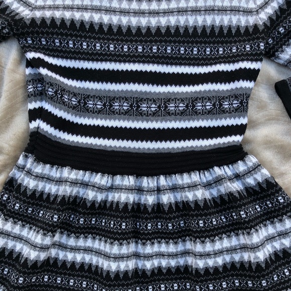 Sweater Dress. Big Girl Size Medium (8-10). - Picture 3 of 7